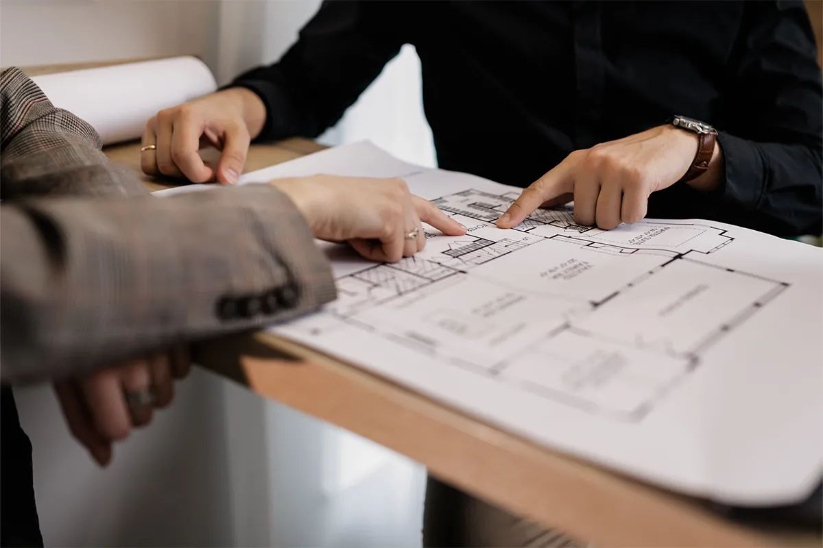 Planning to let out commercial space includes clarifying the premises and permitted use